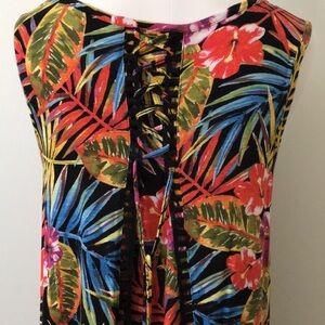 Rafaela Weekend Tropical Print Boho Tank with Lace-up Back Detail Size Large